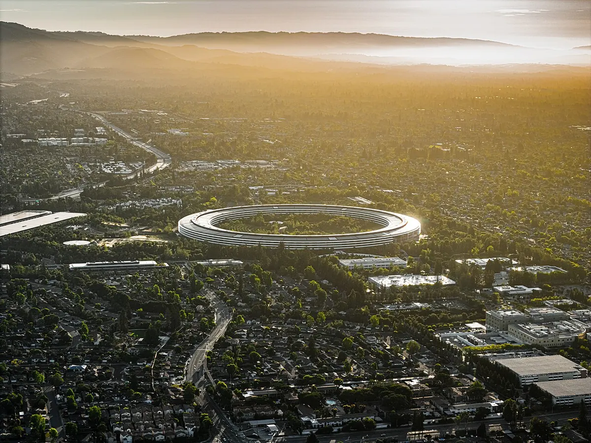 Vista aérea do Apple Park, em Cupertino