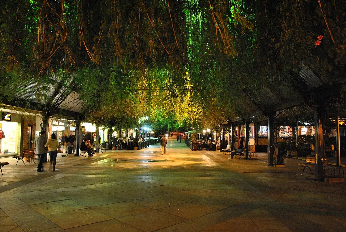 Rua Coberta, no centro de Gramado
