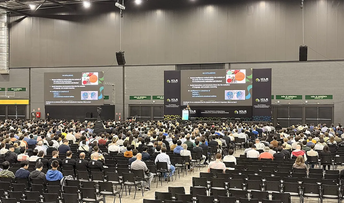 Palco principal do ICLR 2026, no Rio de Janeiro