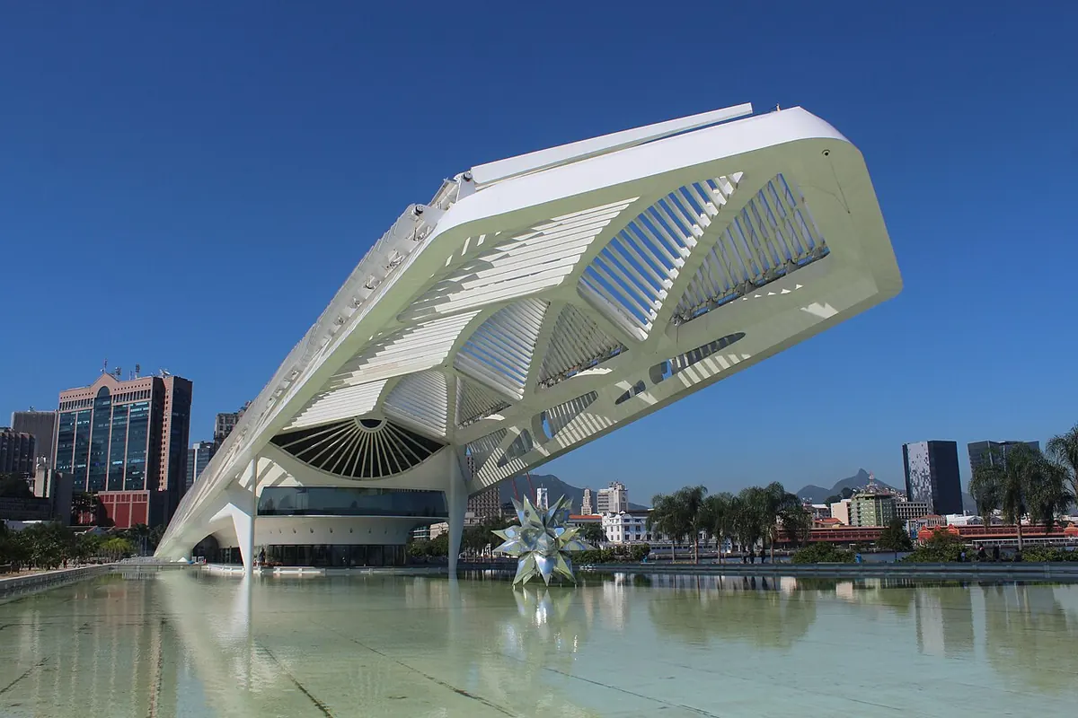 Museu do Amanhã, ao lado do Píer Mauá