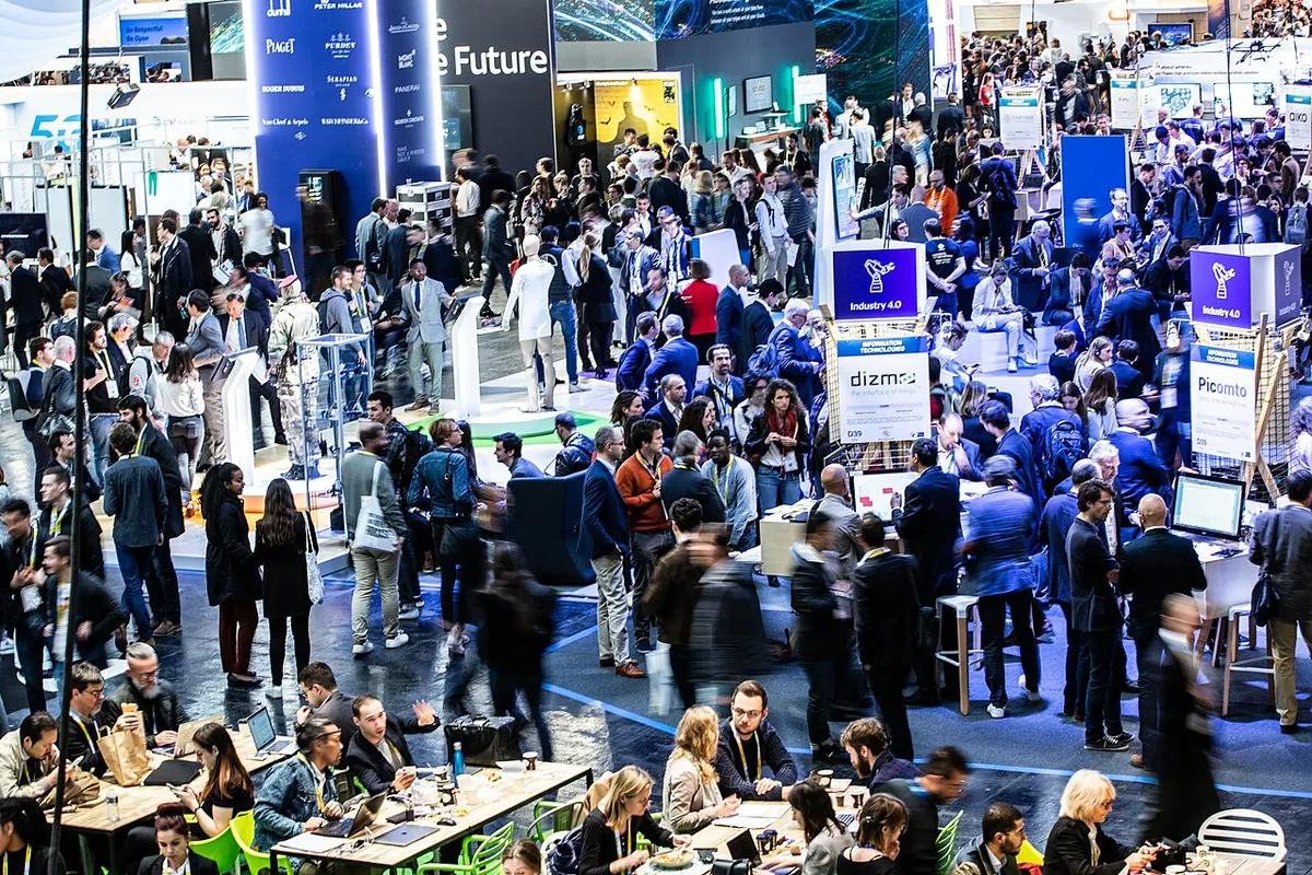 Corredor da VivaTech em 2019